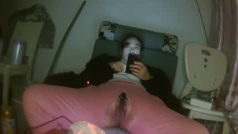 hujiajia520321431 online show from January 7, 9:39 pm