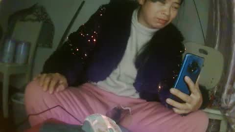 hujiajia520321431 online show from January 12, 10:04 pm