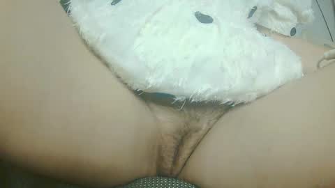 Snapshot of hujiajia520321431 chatting on May 19, 8:37 pm hujiajia520321431 online show from May 19, 8:37 pm