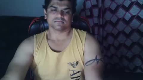 Snapshot of hulkshero chatting on December 2, 6:32 pm HulkHero online show from December 2, 6:32 pm