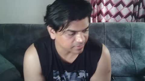 Snapshot of hulkshero chatting on January 15, 7:37 am HulkHero online show from January 15, 7:37 am
