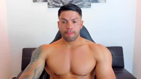 Eli online show from April 9, 12:10 am