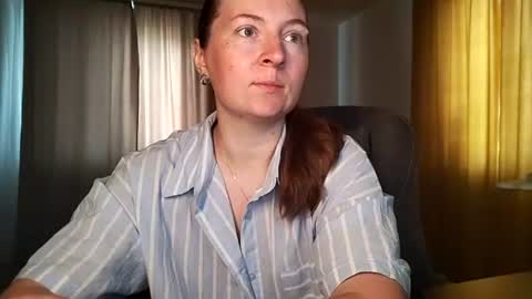 HumpyGrey online show from July 6, 5:15 am