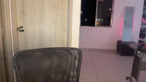 hun_damer online show from October 12, 1:48 am