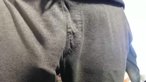Big uncut cock dripping online show from May 3, 8:37 pm