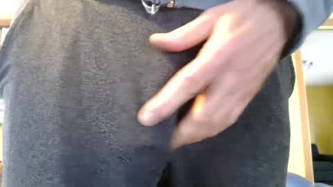 Big uncut cock dripping online show from June 29, 5:46 pm