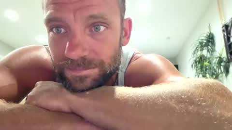hunganhorny88 online show from July 15, 2:06 am
