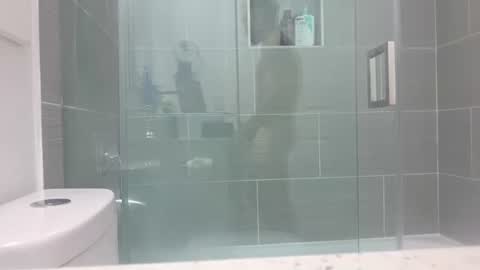 hungbistud916 online show from January 7, 5:32 am