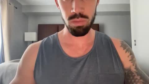 hunggrymuscles online show from March 18, 6:44 pm