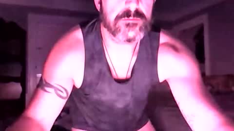 hungitalian44 online show from June 5, 4:19 am