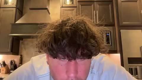 Snapshot of hungkingg22 chatting on January 12, 5:29 pm hungkingg22 online show from January 12, 5:29 pm