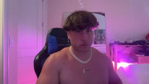 Snapshot of hungkingg22 chatting on February 6, 4:32 pm hungkingg22 online show from February 6, 4:32 pm