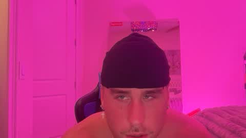 Snapshot of hungkingg22 chatting on March 8, 6:34 pm hungkingg22 online show from March 8, 6:34 pm