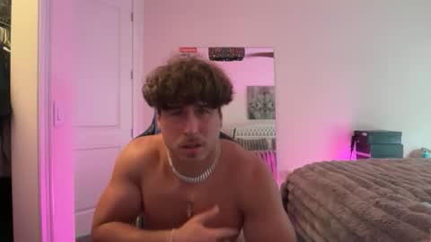 Snapshot of hungkingg22 chatting on April 1, 4:26 pm hungkingg22 online show from April 1, 4:26 pm