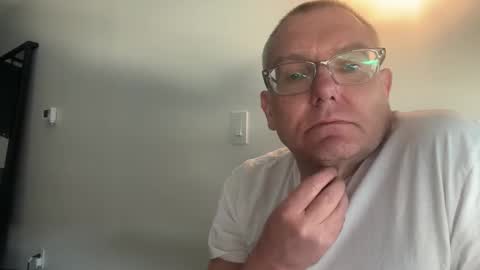 AARON online show from November 14, 6:50 pm