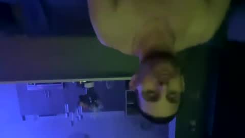 Snapshot of hungstudnycbud chatting on July 17, 4:30 am Levi XXX online show from July 17, 4:30 am