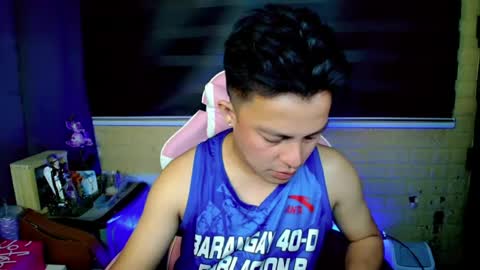 hunk_danny online show from July 11, 8:55 pm