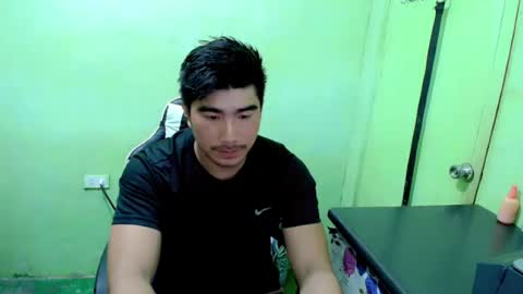 Snapshot of hunkfireman chatting on August 4, 12:47 am ADAM online show from August 4, 12:47 am