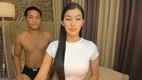 hunkhomerontop online show from October 14, 6:47 am