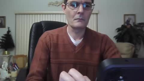 hunkmasclefad458 online show from December 9, 5:18 am