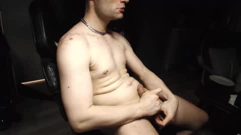 Snapshot of hunkystudbator chatting on March 23, 4:05 am hunkystudbator online show from March 23, 4:05 am