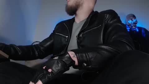  I AM NOT A DIRECTOR I AM THE BOSS            KINGDADDYSIRSTR8ALPHAMASTER online show from March 3, 2:34 pm