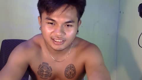 hunkyzeus online show from October 28, 8:55 pm