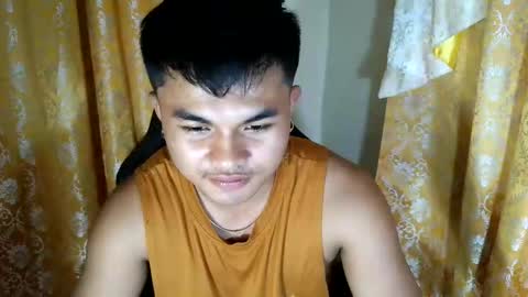 hunkyzeus online show from December 21, 11:39 am