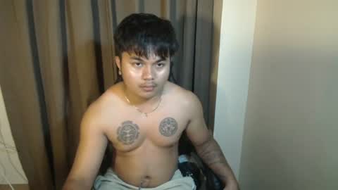 hunkyzeus online show from August 2, 2:37 pm
