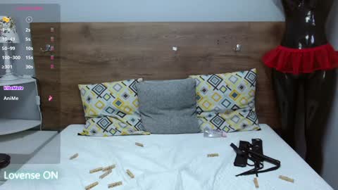 Snapshot of hunter_ignis chatting on January 24, 10:51 pm I G N I S online show from January 24, 10:51 pm