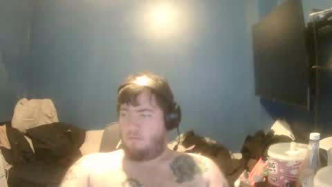 hunter_lust97 online show from May 1, 10:25 pm