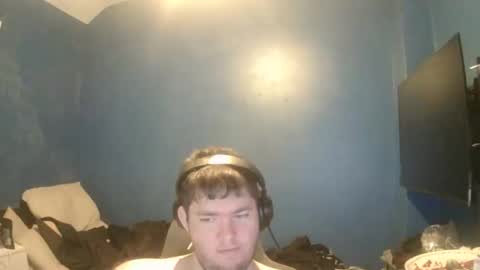 hunter_lust97 online show from May 24, 12:15 am