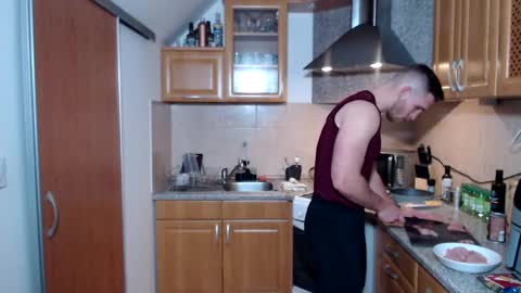 Snapshot of hunterbridges chatting on January 9, 7:50 pm Hunter Bridges online show from January 9, 7:50 pm