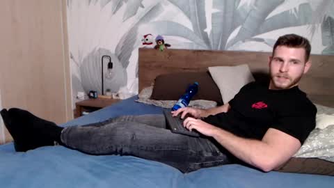 Snapshot of hunterbridges chatting on January 20, 4:34 pm Hunter Bridges online show from January 20, 4:34 pm