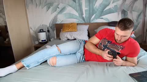 Snapshot of hunterbridges chatting on November 21, 11:53 am Hunter Bridges online show from November 21, 11:53 am