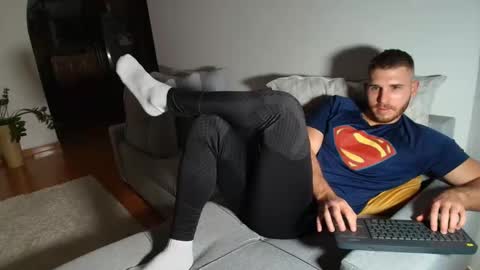 Snapshot of hunterbridges chatting on November 22, 5:45 pm Hunter Bridges online show from November 22, 5:45 pm