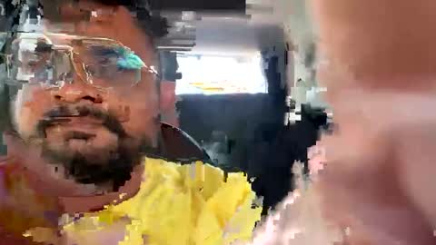 Snapshot of hunteronwork chatting on April 5, 4:42 am hunteronwork online show from April 5, 4:42 am