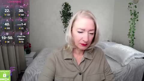 Snapshot of hunters_woman chatting on September 26, 11:58 am Irena online show from September 26, 11:58 am