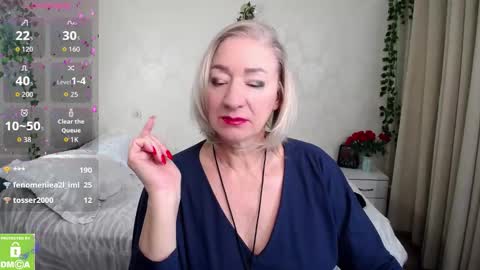 Snapshot of hunters_woman chatting on November 4, 12:21 am Irena online show from November 4, 12:21 am