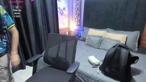Snapshot of hunterwest06 chatting on July 31, 11:20 am Lucas online show from July 31, 11:20 am