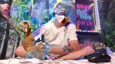 huskyclip70 online show from July 1, 2:57 am