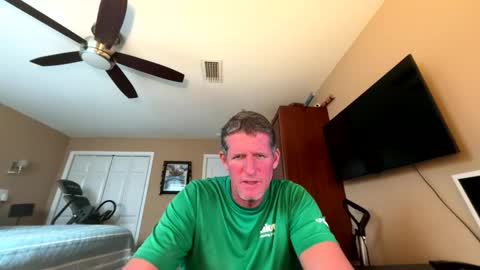 Snapshot of hvacstud4 chatting on February 20, 8:31 pm hvacstud4 online show from February 20, 8:31 pm