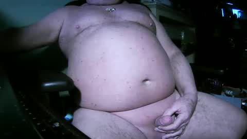 Snapshot of hwait121 chatting on January 6, 4:00 pm hwait121 online show from January 6, 4:00 pm