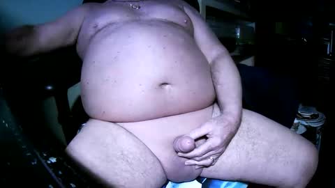 Snapshot of hwait121 chatting on February 22, 10:52 pm hwait121 online show from February 22, 10:52 pm