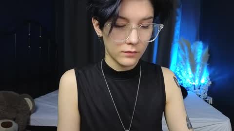 Hyeon Jin online show from March 12, 1:51 pm