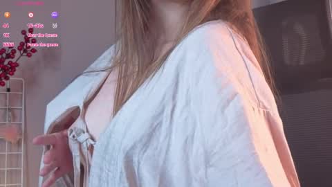 Snapshot of hype_meal_home chatting on April 18, 7:07 pm Miley. PVT open i have extra prices on nude show online show from April 18, 7:07 pm