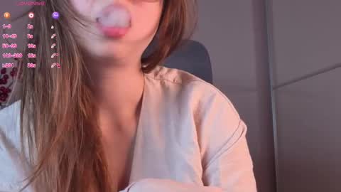 Snapshot of hype_meal_home chatting on April 18, 7:58 pm Miley. PVT open i have extra prices on nude show online show from April 18, 7:58 pm