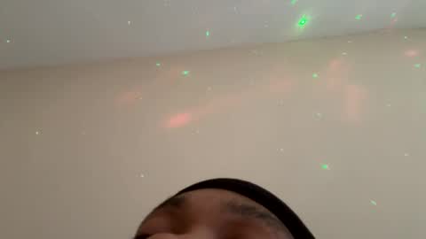 Snapshot of hyperdick99 chatting on April 14, 2:34 pm hyperdick99 online show from April 14, 2:34 pm