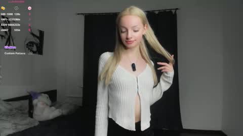 Kate online show from December 5, 3:20 pm