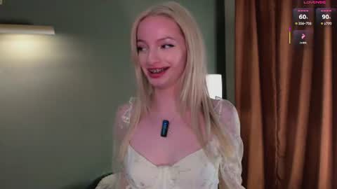 Kate online show from June 10, 2:49 pm